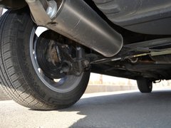 2014款 1.5L 手动 精英版 5座