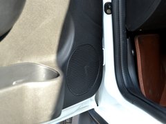 2014款 1.5L 手动 精英版 5座