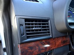 2014款 1.5L 手动 精英版 5座