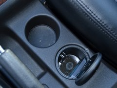 2014款 1.5L 手动 精英版 5座