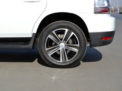 2014款 1.5L 手动 精英版 5座