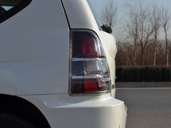 2014款 1.5L 手动 精英版 5座