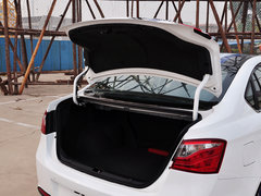 2015款 1.5L 手動 爵士版