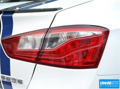 2015款 1.5L 手动 爵士版