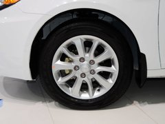 2015款 1.5L 手动 旗舰型