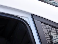 2015款 1.5L 手动 旗舰型