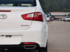 2015款 1.5L 手動 旗艦型