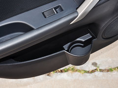 2015款 1.5L 手动 旗舰型