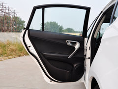 2015款 1.5L 手动 旗舰型
