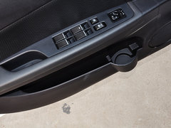 2015款 1.5L 手动 旗舰型