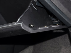 2015款 1.5L 手动 旗舰型