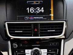 2015款 1.5L 手动 旗舰型
