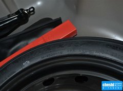 2015款 1.5L 手动 旗舰型