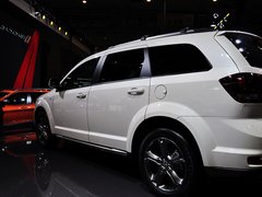 2014款 2.4L 自动 两驱旅行版 7座