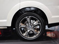 2014款 2.4L 自动 两驱旅行版 7座
