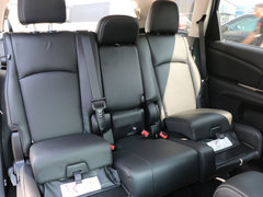 2014款 2.4L 自动 两驱旅行版 7座