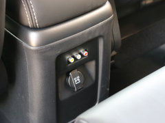 2014款 2.4L 自动 两驱旅行版 7座
