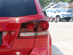 2014款 2.4L 自动 两驱旅行版 7座