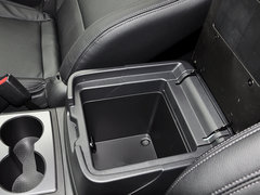 2015款 3.0L 自动 精英超越版 国V 7座