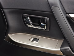 帕杰罗 2015款 3.0L 自动 精英超越版 国V 7座