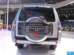 2015款 3.0L 自動 精英超越版 國V 7座