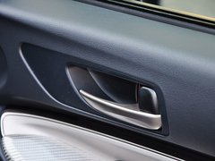 2015款 F 5.0L 巅峰版