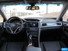 2015款 2.4L 尊贵版