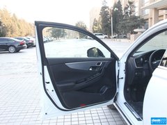 2015款 2.4L 尊贵版