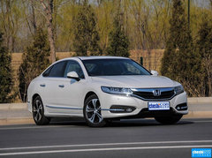 2015款 2.4L 尊貴版