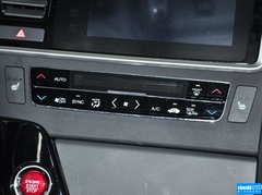 2015款 2.0L 典藏版