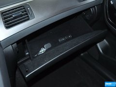 2015款 2.0L 典藏版