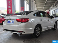 2015款 2.0L 典藏版