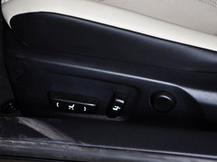 2015款 F 5.0L 驭峰版