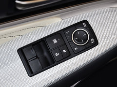2015款 F 5.0L 驭峰版