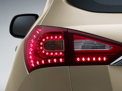 2014款 1.5T 手动 旗舰型 5座