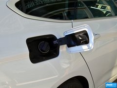 2015款 328i xDrive 設(shè)計(jì)套裝型