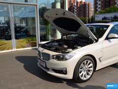 2015款 328i xDrive 設(shè)計(jì)套裝型
