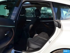 2015款 328i xDrive 设计套装型