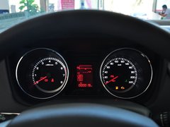 2014款 1.5L 手动 精英型