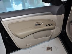 2014款 1.5L 手动 精英型