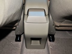 2014款 1.5L 手动 精英型