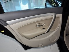 2014款 1.5L 手动 精英型