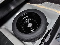 2014款 1.5L 手动 精英型