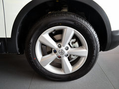 2015款 2.0L CVT 酷雷 5座