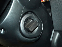 2015款 2.0L CVT 酷雷 5座