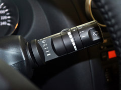 2015款 2.0L CVT 酷雷 5座