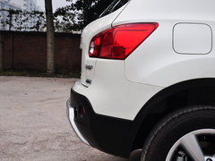 2015款 2.0L CVT 酷雷 5座