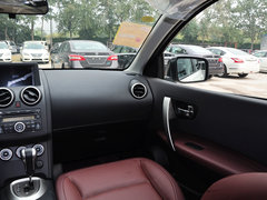 2015款 2.0L CVT 酷雷 5座