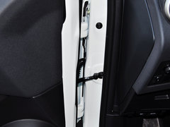 2015款 2.0L CVT 酷火 5座