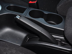 2015款 2.0L CVT 酷火 5座
